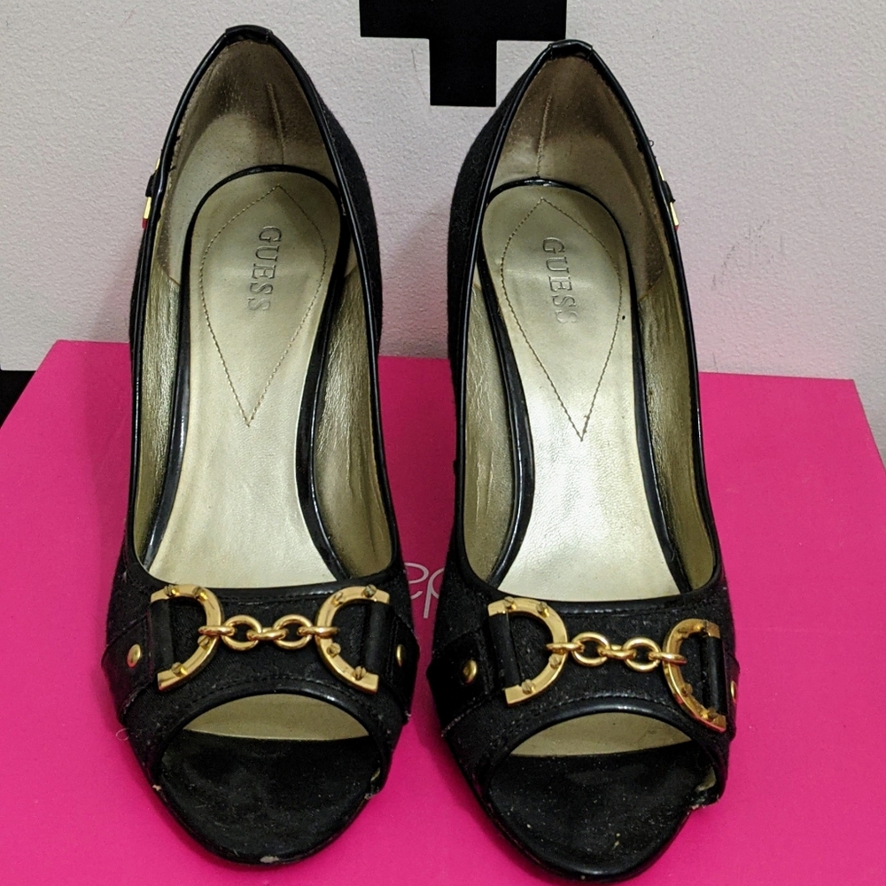 Guess Peep toe
